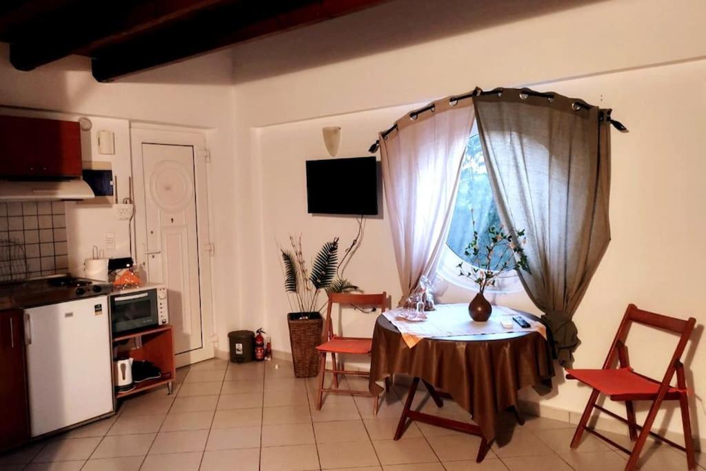 'sky And Sea 1' Apartment Kato Daratso